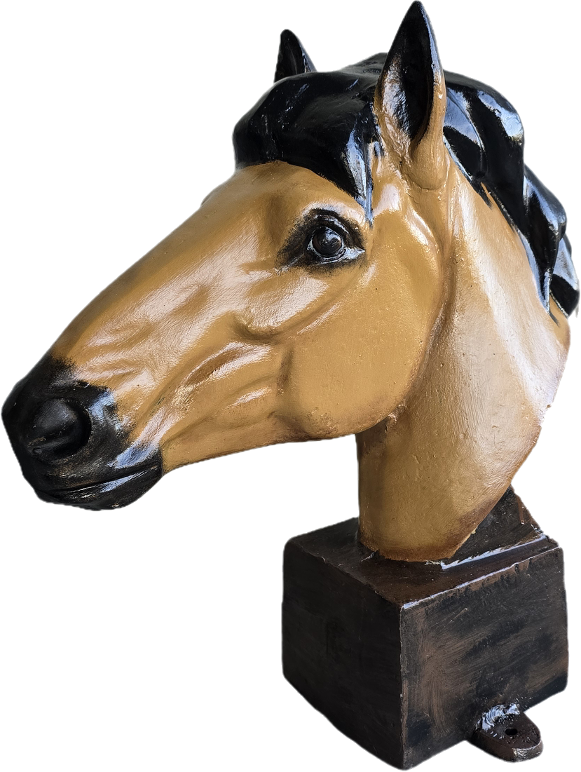 Large Horse Head - Backyard Buddies