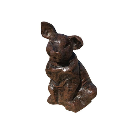 Sitting Pig - Backyard Buddies