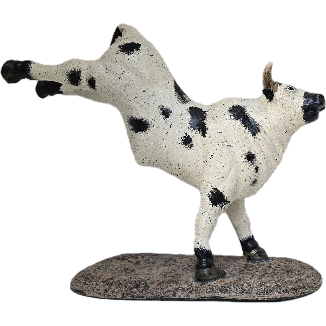 Cast aluminum bucking bull statue with black spots for home decor