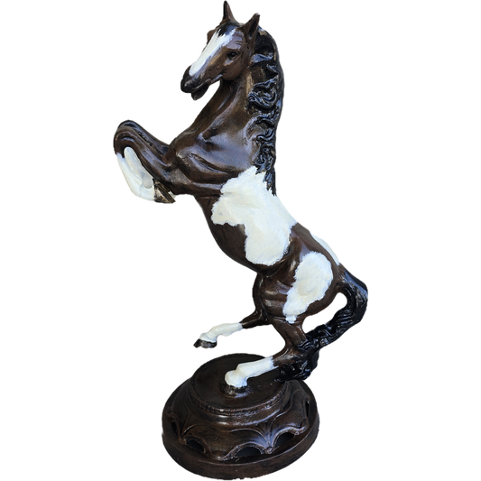 Stallion Rearing with Round Base