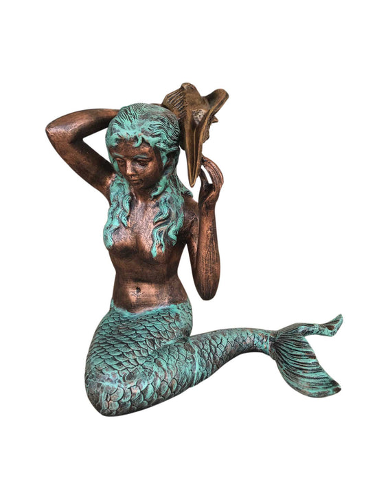 Sitting Mermaid with Shell on Shoulder (Verdi/Black/Brown)