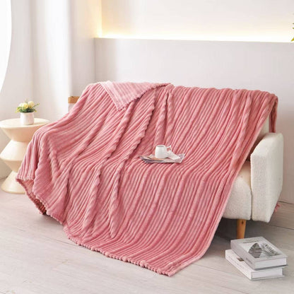 Plush Flunnel Throw – Ultra Soft Ribbed Blanket Texture